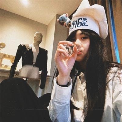 失业皇帝 在线观看封面