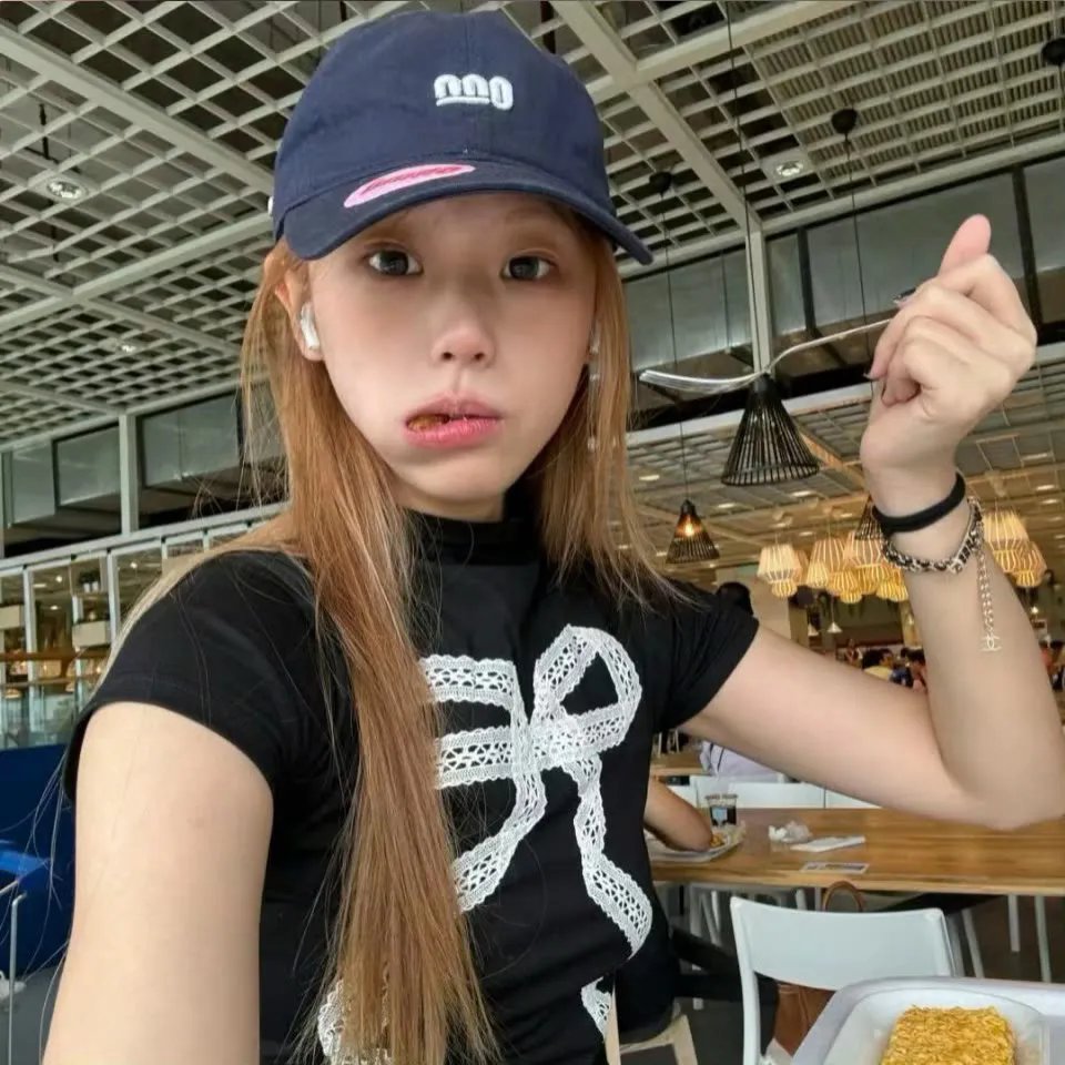 眯起你的眼睛 排行封面